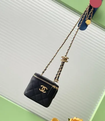 Chanel Quilted Caviar Leather Mini Vanity Bag With Gold Chain Strap And CC Logo size:11×8×7cm #A54384