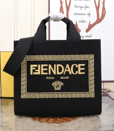 Replica Fendi Tote Textured Canvas Gold Logo Greek Key Bag Epitomizing Timeless Luxury size:35×17×31cm #A54202