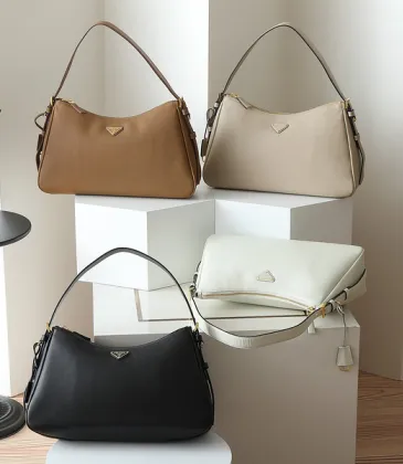 Black Prada Re-edition Saffiano Leather Mini Bag size:39×24×12cm #A53925