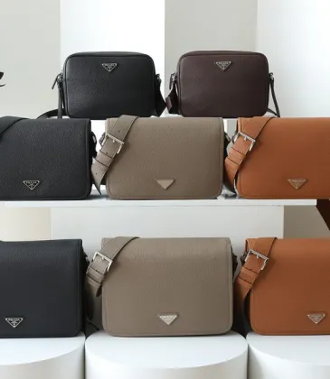 Prada Textured Leather Messenger Bag size:32×23×11cm #A53928