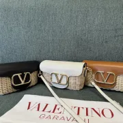Valentino Loco VLOGO Flap Straw Shoulder Bag size:21×10×6cm #A53898