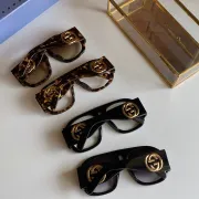 Gucci AAA Sunglasses #9873878