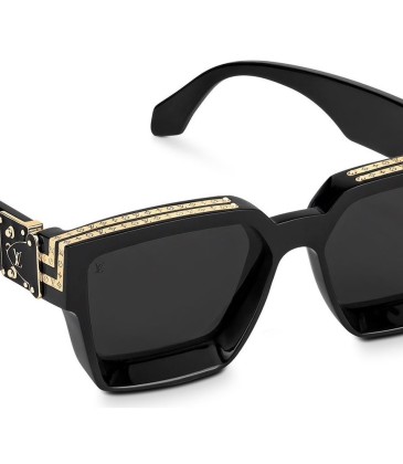 Louis Vuitton AAA Sunglasses #99115832