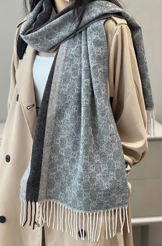 Gucci AAA Scarf #A30372