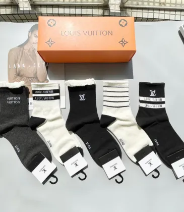 Louis Vuitton socks Five pairs per box #A51558