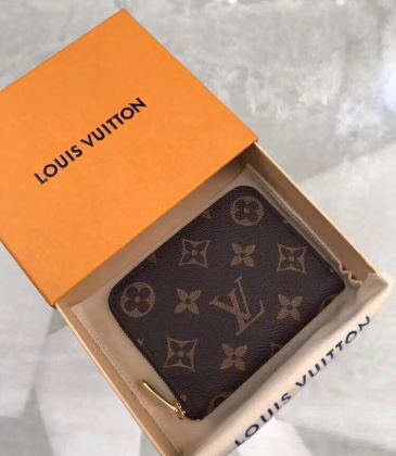 Louis Vuitton AAA+ wallets Classic brown #999218