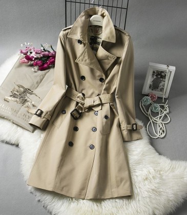 Burberry Jackets for Women #954952