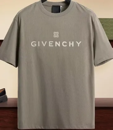 Givenchy T-shirts for MEN #999931934