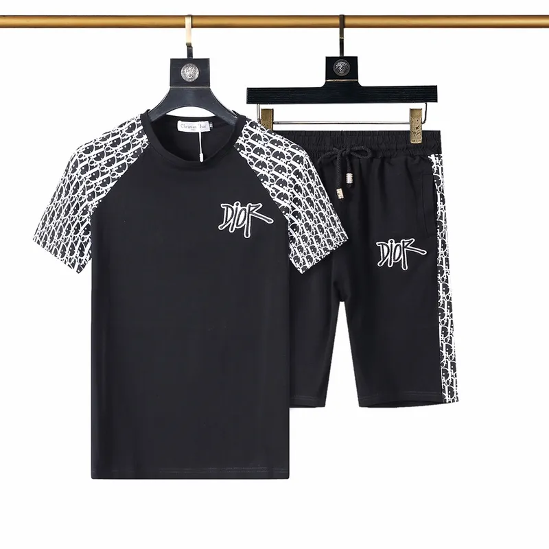 Dior tracksuits for Dior Short Tracksuits for men #A21768