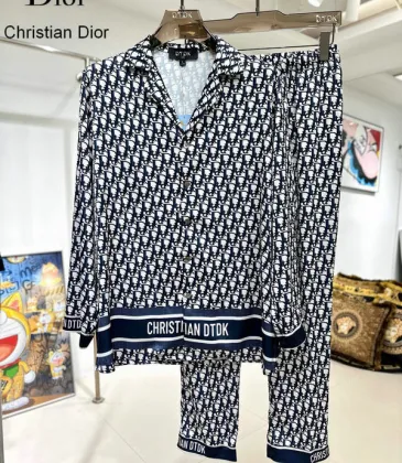 Dior tracksuits for Dior Short Tracksuits for men #A43464