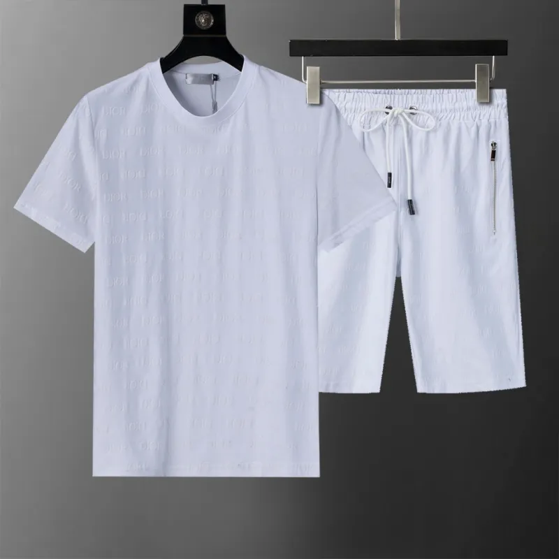Dior tracksuits for Dior Short Tracksuits for men #A46140