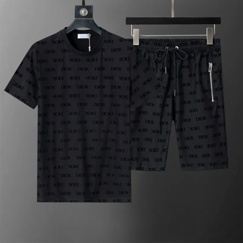Dior tracksuits for Dior Short Tracksuits for men #A46141