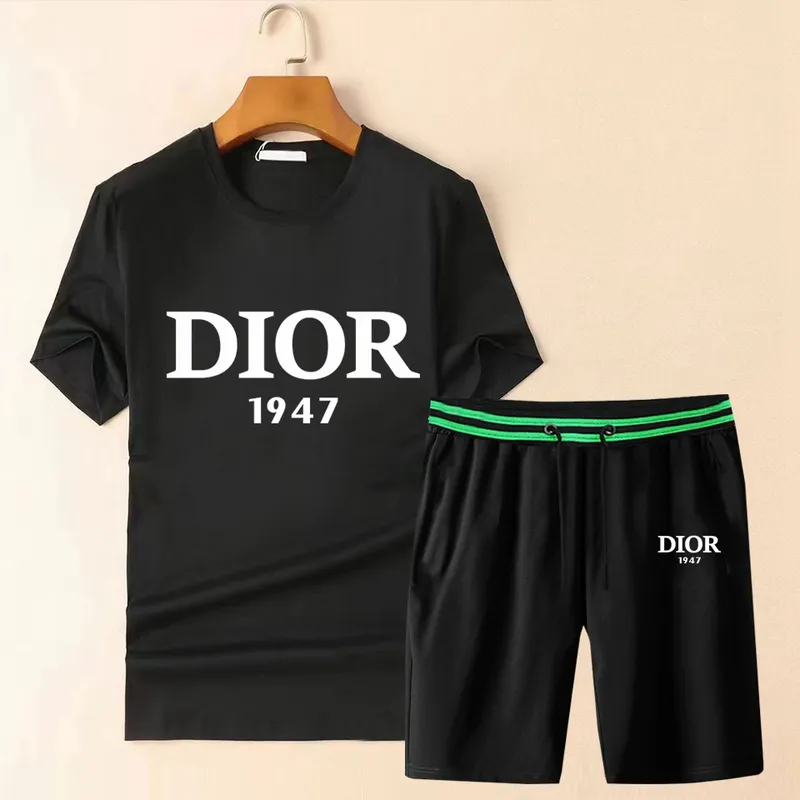 Dior tracksuits for Dior Short Tracksuits for men #A53096