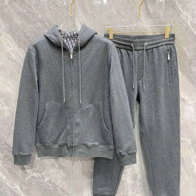 Dior tracksuits for Dior Tracksuits for men #A43841