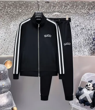 Gucci Tracksuits for Men's long tracksuits #A52372