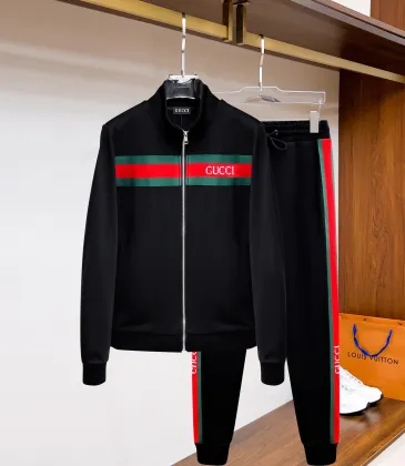 Gucci Tracksuits for Men's long tracksuits #A52377