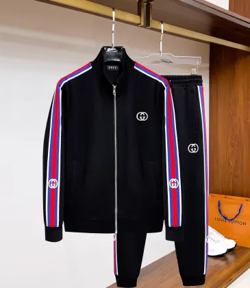 Gucci Tracksuits for Men's long tracksuits #A52378