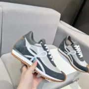 Stylish Loewe Sneakers With Gray Tones And Signature Bow Design For Fashion Forward Looks Unisex Shoes #A30344