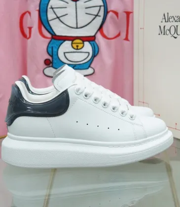 Alexander McQueen Shoes for Unisex McQueen Sneakers #999914738
