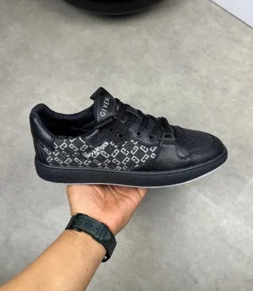 Givenchy Shoes for Men's Givenchy Sneakers #A52050