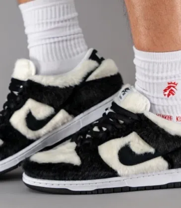 Verdy x Nike SB Dunk Low Shoe Black/White #A53411
